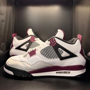 Jordan 4 Retro "PSG Paris Saint-Germain" size 13, excellent condition
